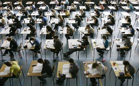 Test universitari e esame di maturità