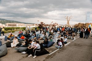 Foto del pubblico del festival Controcorrente Controcultura
